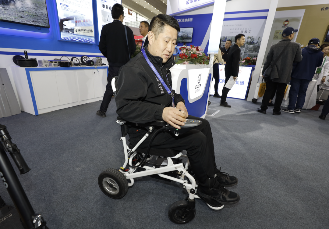 各位战友！想创业不知道从哪儿入手，这里找答案（想创业去哪里找资金）