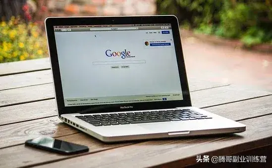 两天时间，网站流量超10万，他们是这样做的