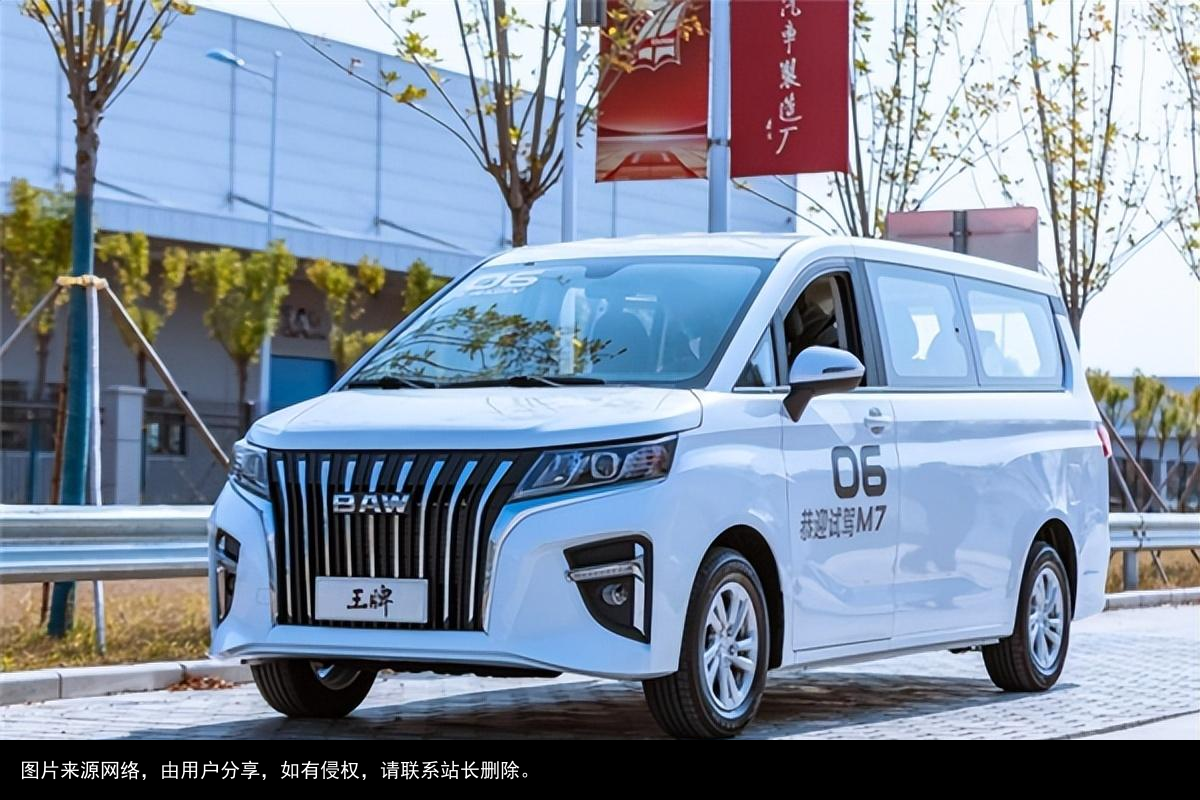 MPV CNG车型大PK，瑞风M4、菱智PLUS、北汽制造王牌M7谁更出色！