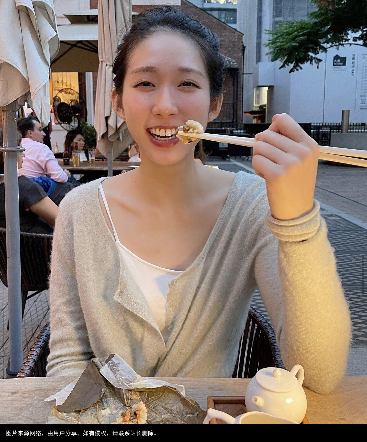 奥运击剑选手撞脸林志玲，白皙长腿太吸睛，身材不输专业超模