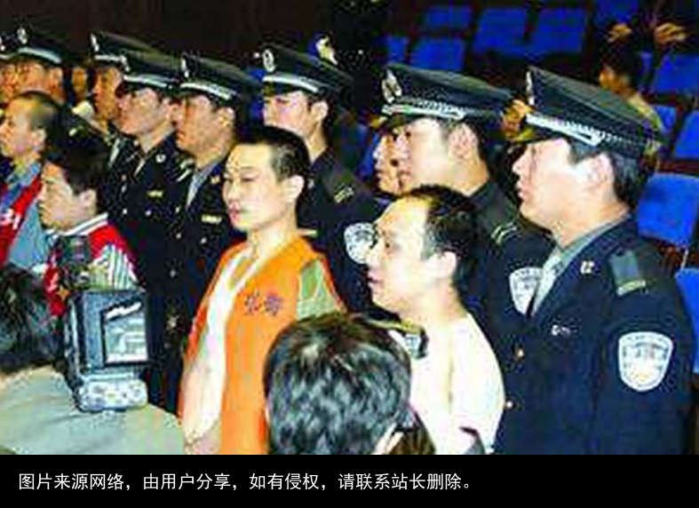 2004年，王立华绑架吴若甫牵出大案，临刑前遗愿：给监狱送面锦旗