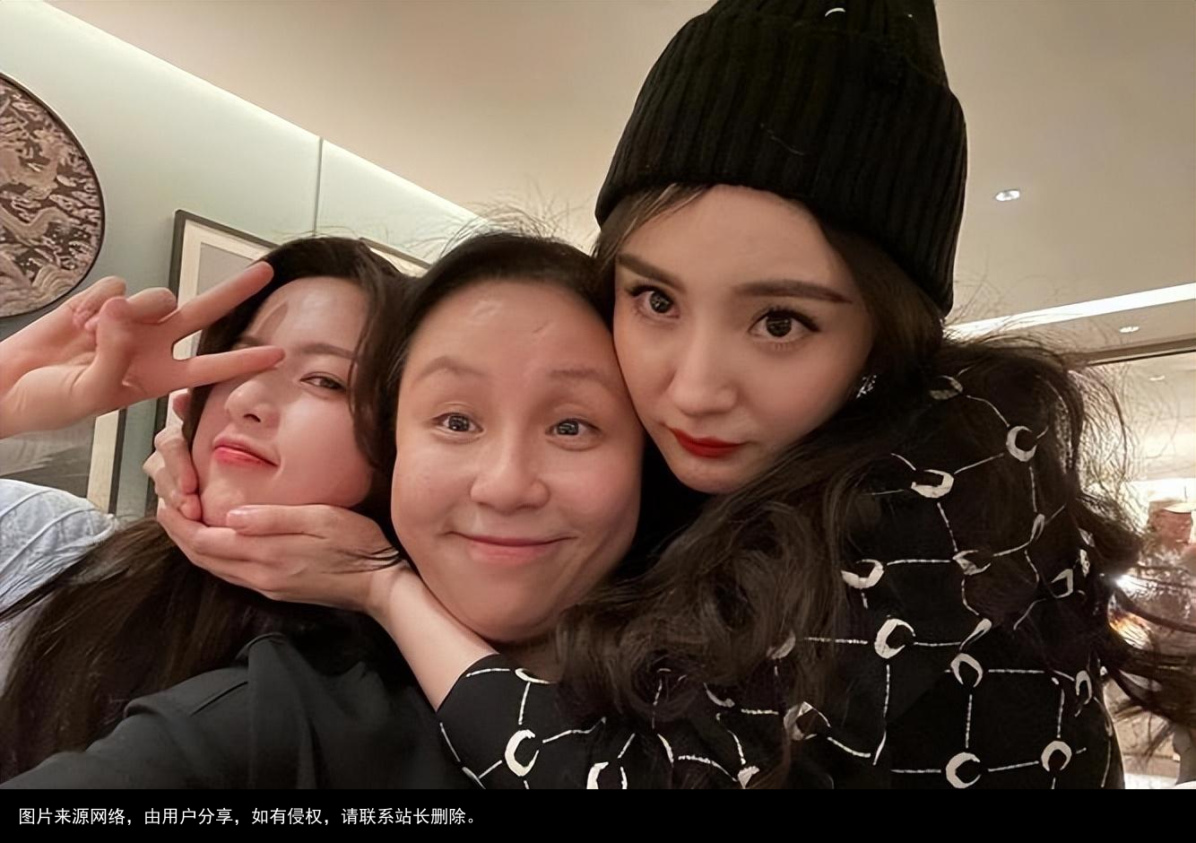 龙丹妮：与何炅是同学，预言肖战不会红，向陈楚生索赔2700万