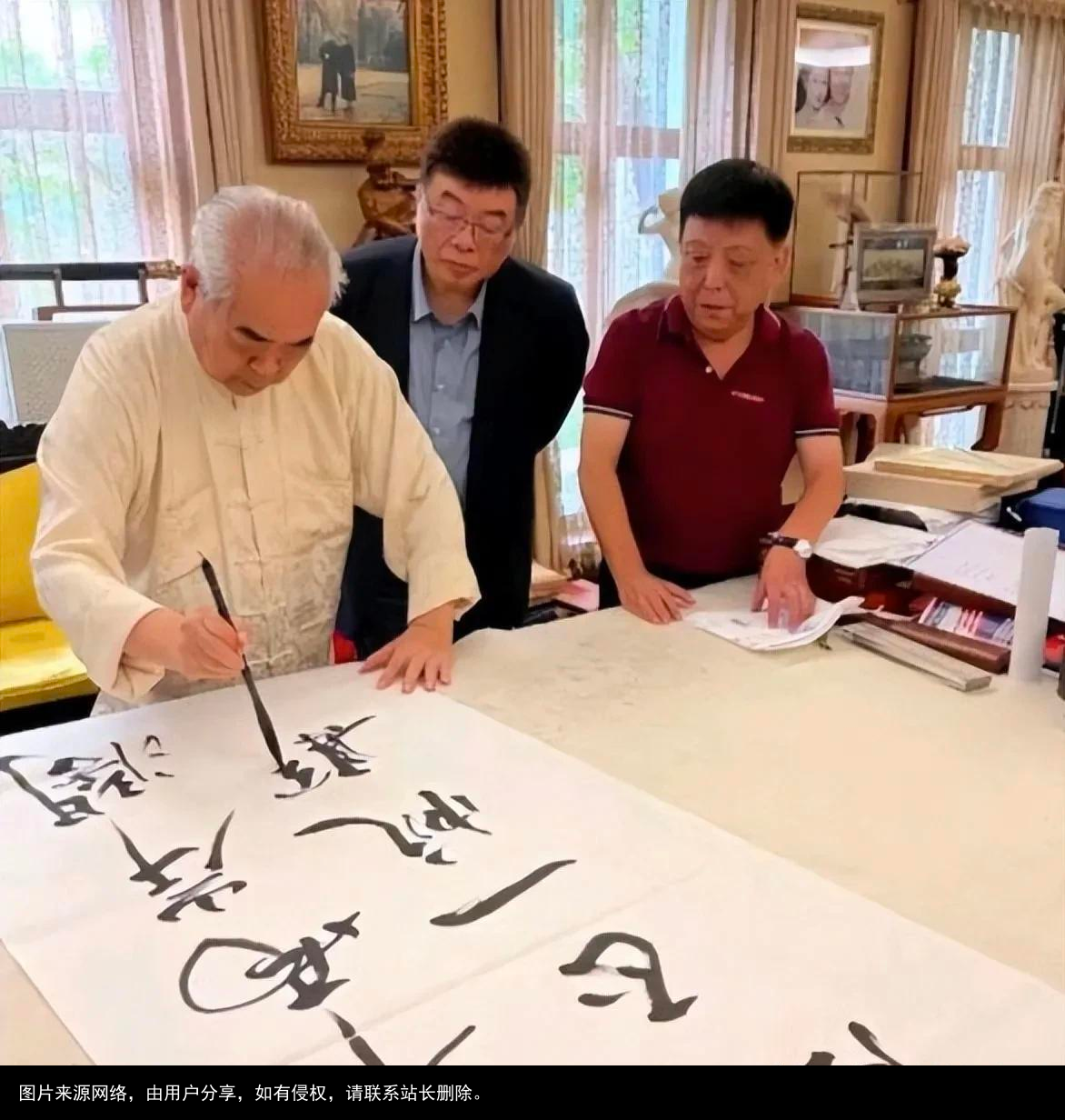 邱毅教授收藏范曾、姜昆，郭德纲的书法，大家更喜欢谁的作品