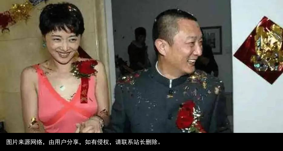 有钱变坏、出了名就抛弃原配，这四个导演一个比一个道貌岸然