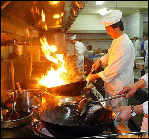 代做饭爆火全网，两月狂接300单，懒人的钱最好赚！