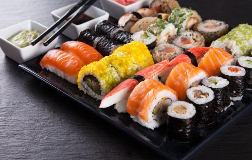 卖寿司赚钱吗?开寿司店优势多,利润很可观