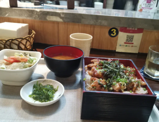 投资居酒屋要哪些成本?开店能赚多少钱?