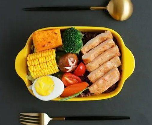 健身房赚钱吗?小小的健身房是怎么做到一年净利润有500万