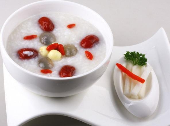 卖粥的利润有多大？具体分析如下，开家粥店的注意事项有这几点