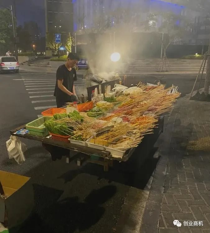 不起眼的街头暴利生意，一单70%的利润，月赚2w元，干的人闷声发财！