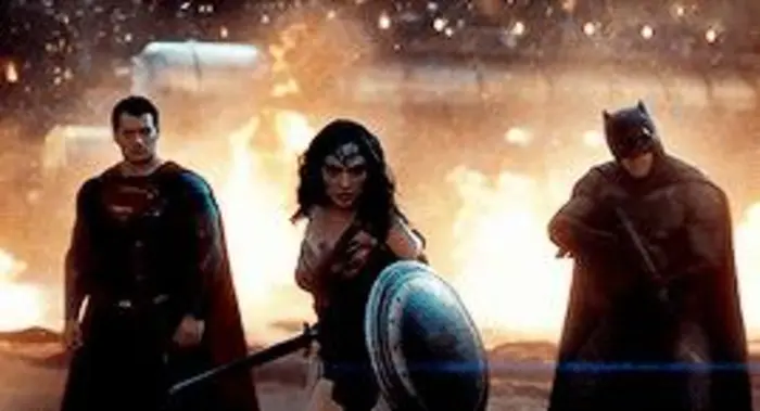 为什么没有人讨厌神奇女侠？