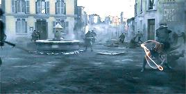 为什么没有人讨厌神奇女侠？