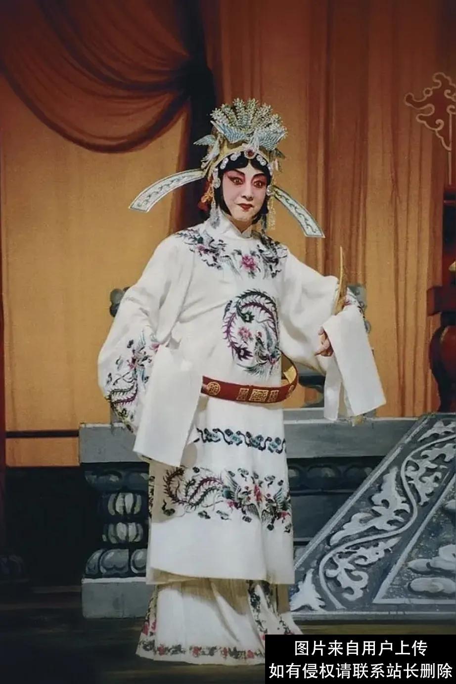 杜近芳“十大名剧”掠影