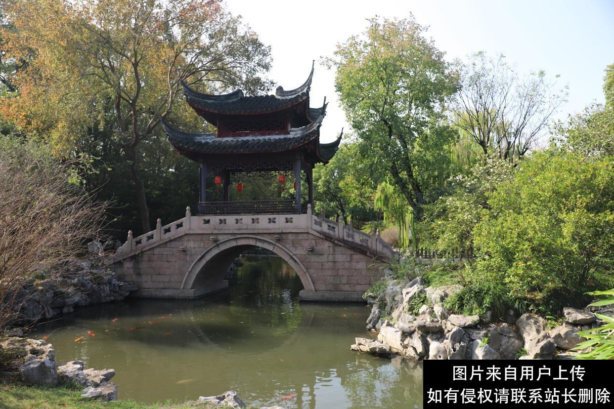 红楼梦中的青浦大观园，是一个红楼文化的参观和游览之地