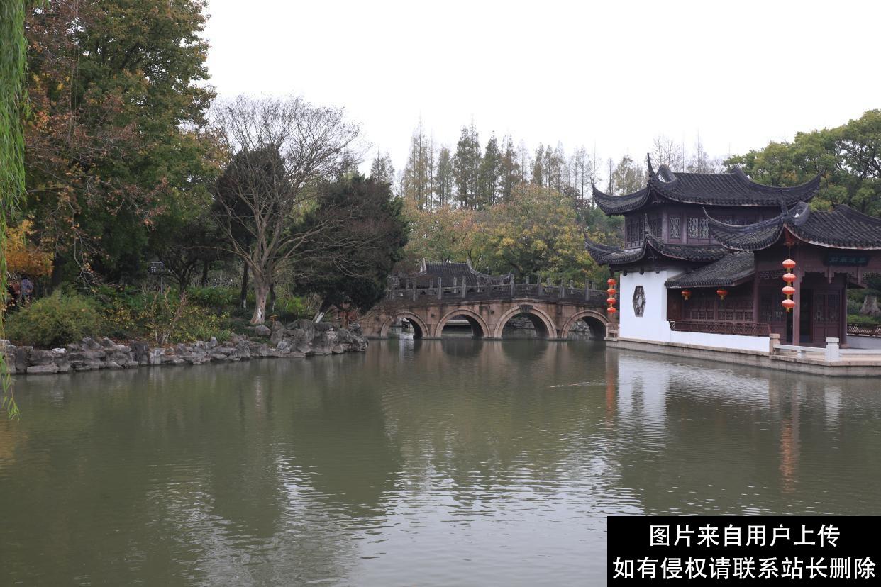 红楼梦中的青浦大观园，是一个红楼文化的参观和游览之地