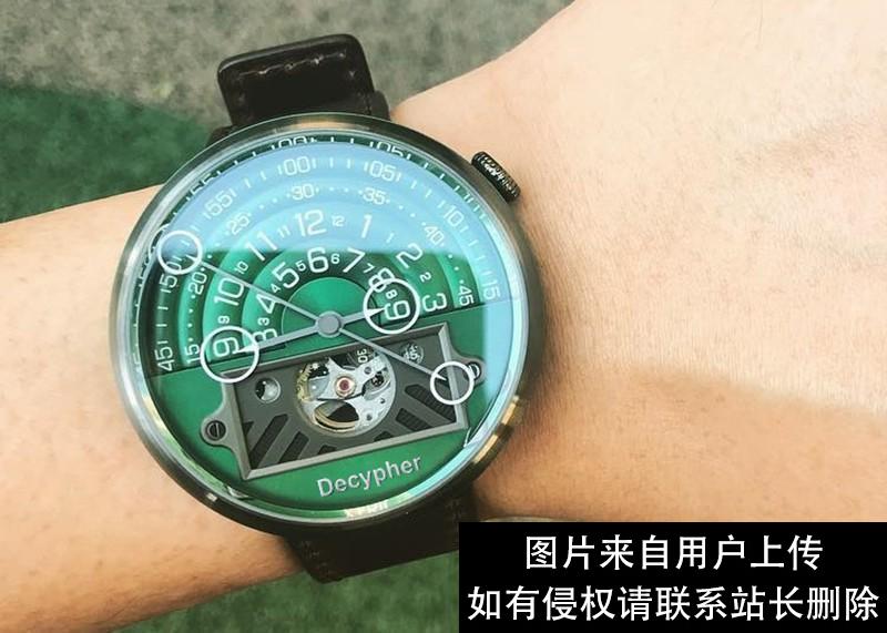 反人类设计的腕表，狠烧智商的，时间我都看不懂了