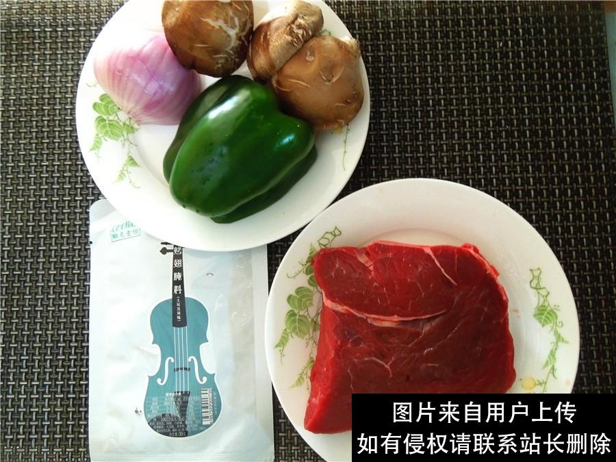 土耳其烤肉配上这些蔬菜，肉串不油不腻，营养和口感更丰富