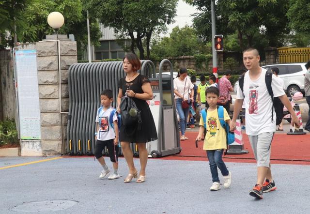 学校门口做什么生意赚钱,可以做这几种生意