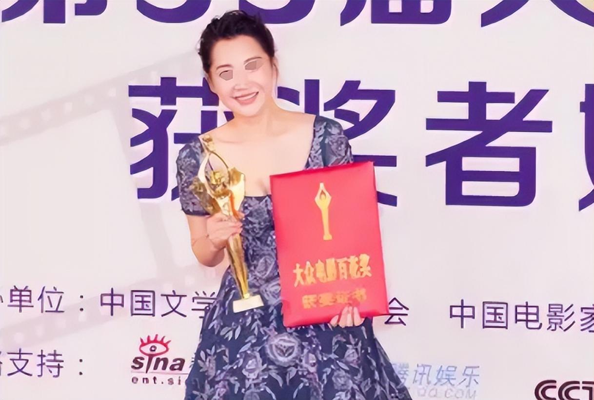 54岁许晴仍单身，被问如何解决生理需求时，她的回答太出色了！-许晴终于公布恋情