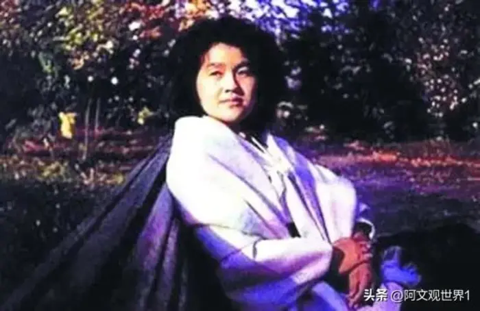 金家三代，金家三代人的爱情：爷爷2次娶妻，父亲5段婚姻，金正恩夫妻恩爱