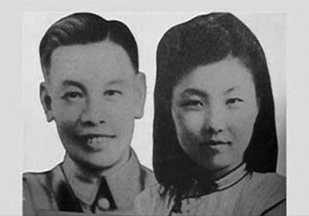 蒋经国为什么不把儿子接班，蒋经国爱上了一个女人，想娶她为妻，为何遭到了蒋介石的训斥