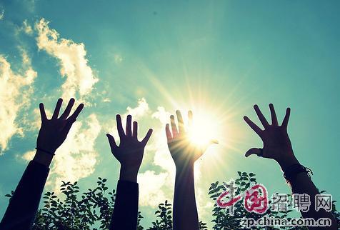 大学生在校创业最佳的项目是什么呢，大学生在校创业最佳的项目!