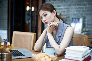 普通人做自媒体能赚钱吗，普通人做自媒体如何赚钱？