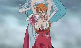 盘点海贼王中少儿不宜画面，娜美、女帝好惊艳，网友：只能偷偷看